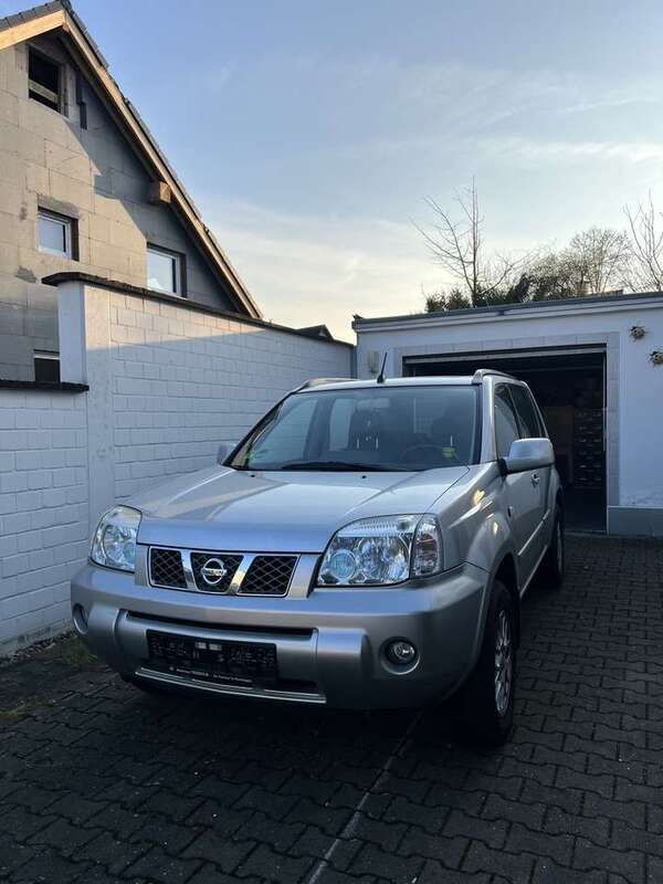 Gebraucht 2004 Nissan X-Trail SUV | 2.500 € (Fairer Preis) - Bild 1/4