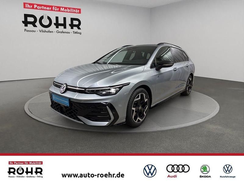 Oyster silver metallic Gebraucht 2024 VW Golf VIII R-line Kombi | 31.620 € (Fairer Preis) - Bild 1/4