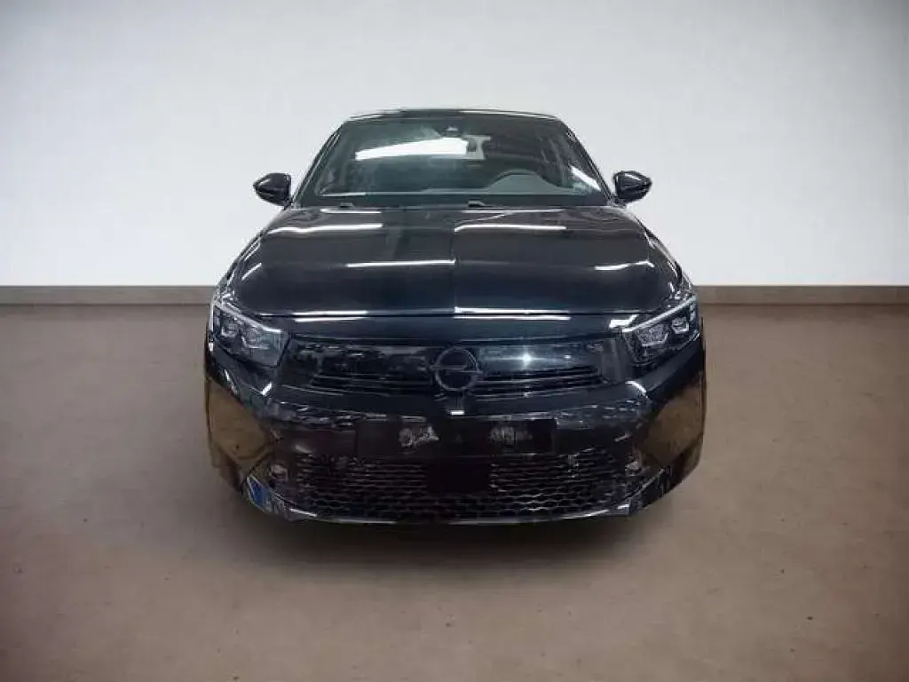 Usata Opel Corsa 145 CV (106 kW) 2025 Nero Utilitaria