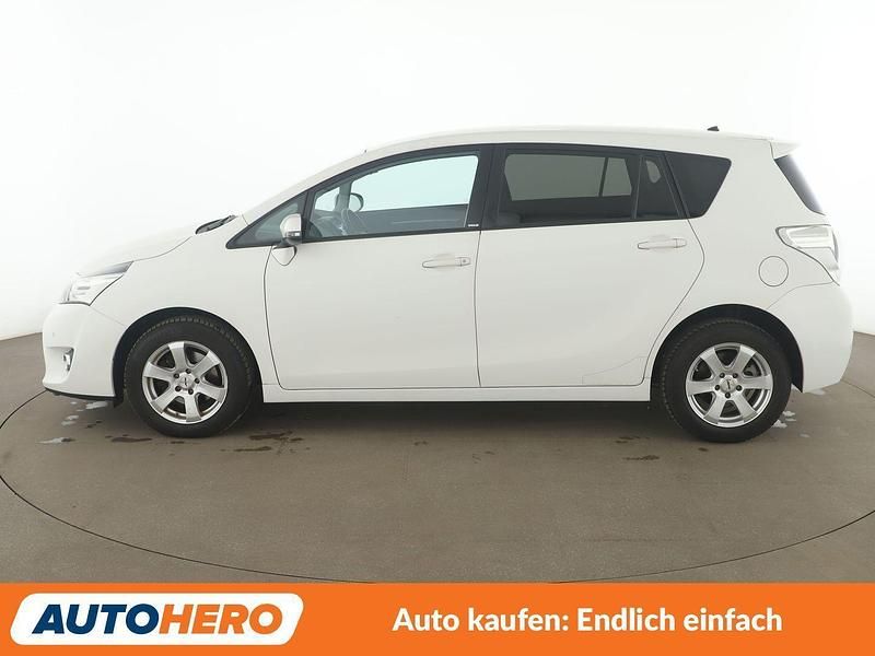 Gebraucht Toyota Verso Edition-S 147 PS (108 kW) 2016 Weiß Van / Kleinbus