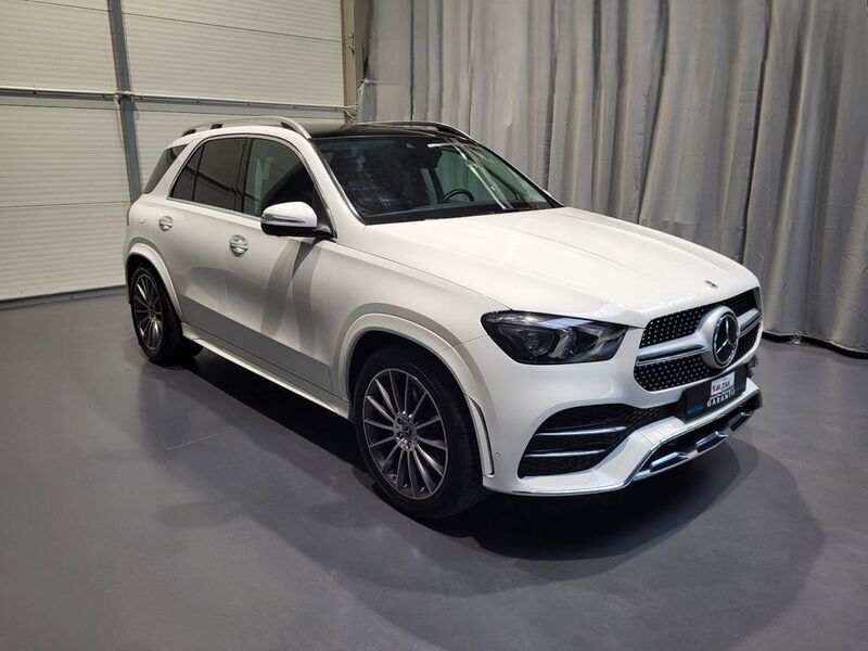 Gebraucht Mercedes GLE300 AMG 272 PS (200 kW) 2022 Polarweiss  unilack SUV
