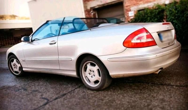 Gebraucht Mercedes CLK240 Avantgarde 170 PS (125 kW) 2004 Silber Cabrio
