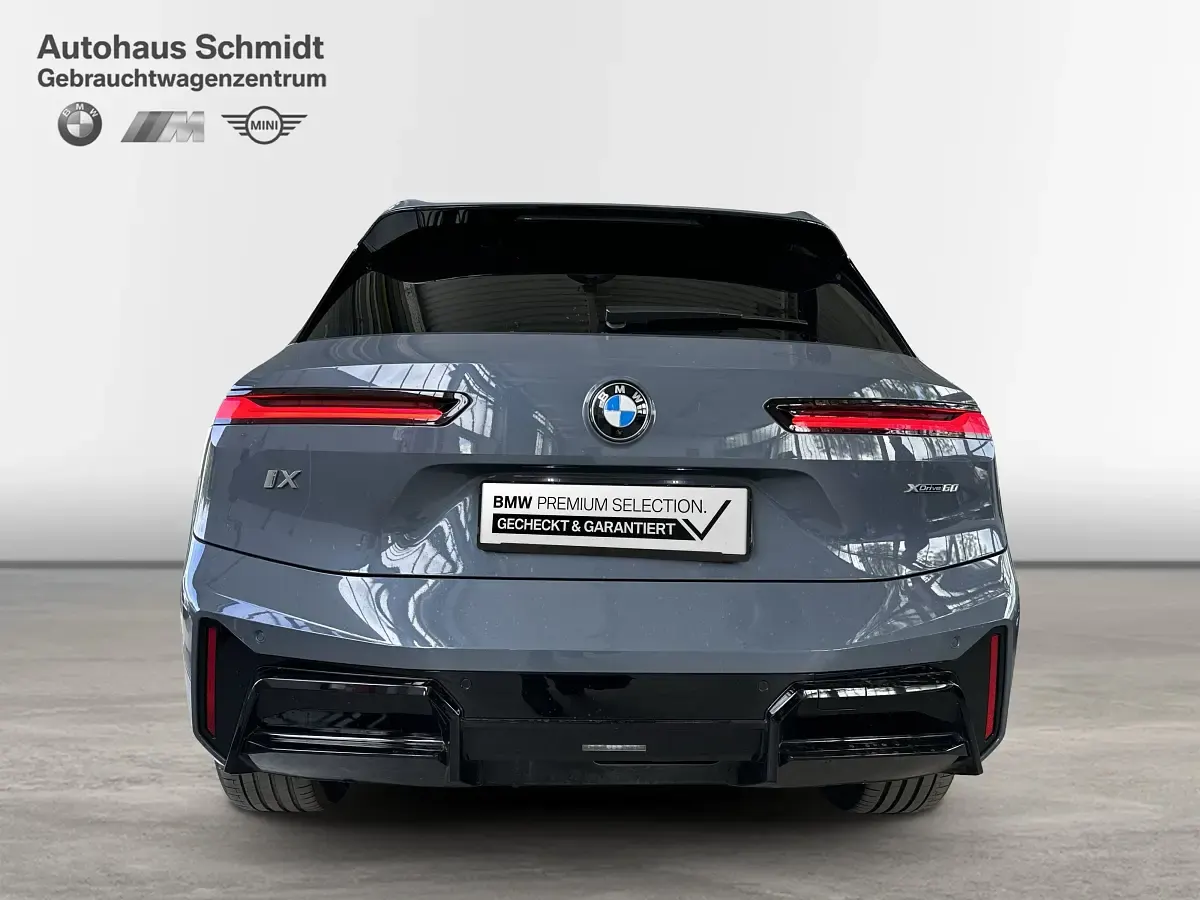 Gebraucht BMW iX M Sport 400 kW (544 PS) 2025 Bmw individual storm bay SUV