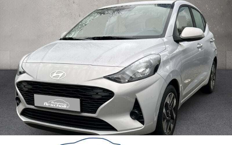 Grau Gebraucht 2024 Hyundai i10 Trend Kleinwagen | 15.990 € (Guter Preis) - Bild 1/4