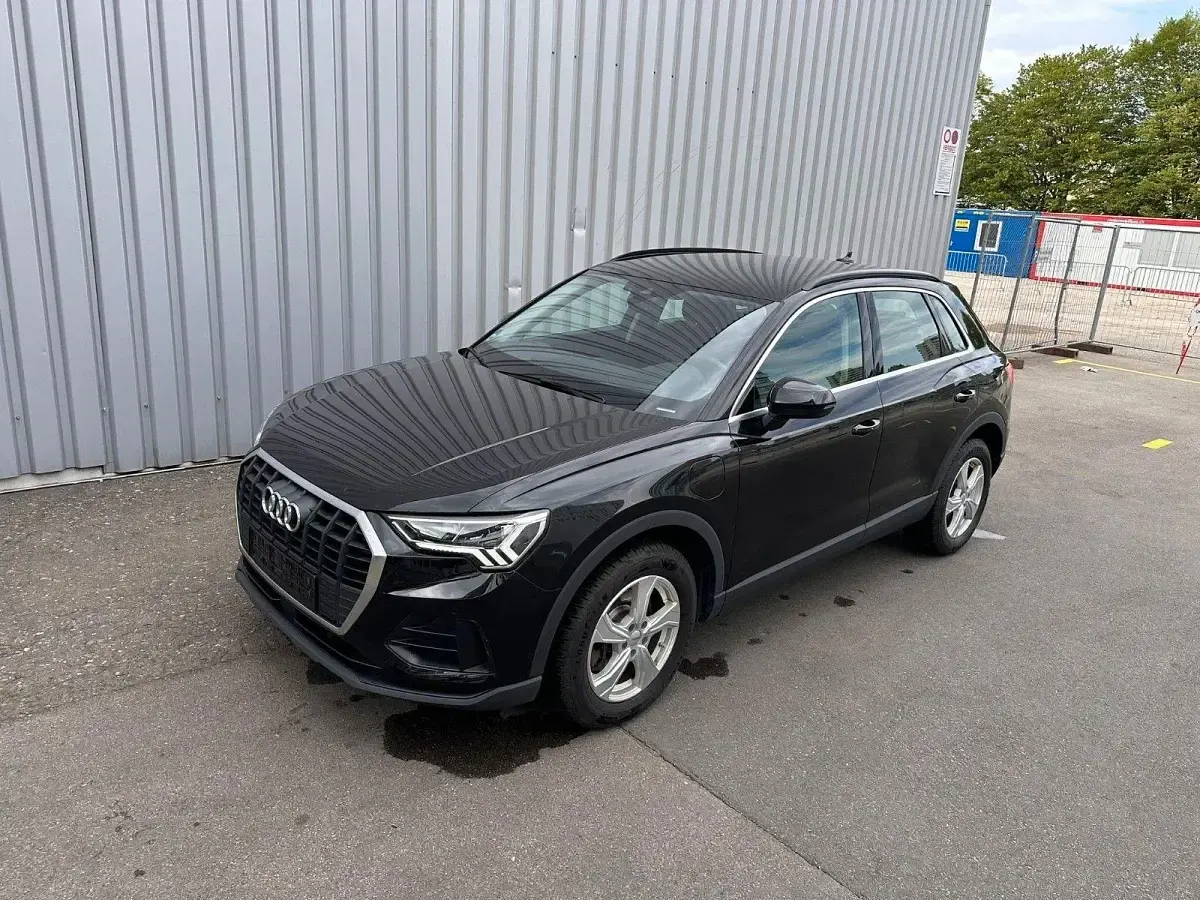Gebraucht Audi Q3 245 PS (180 kW) 2022 Schwarz SUV
