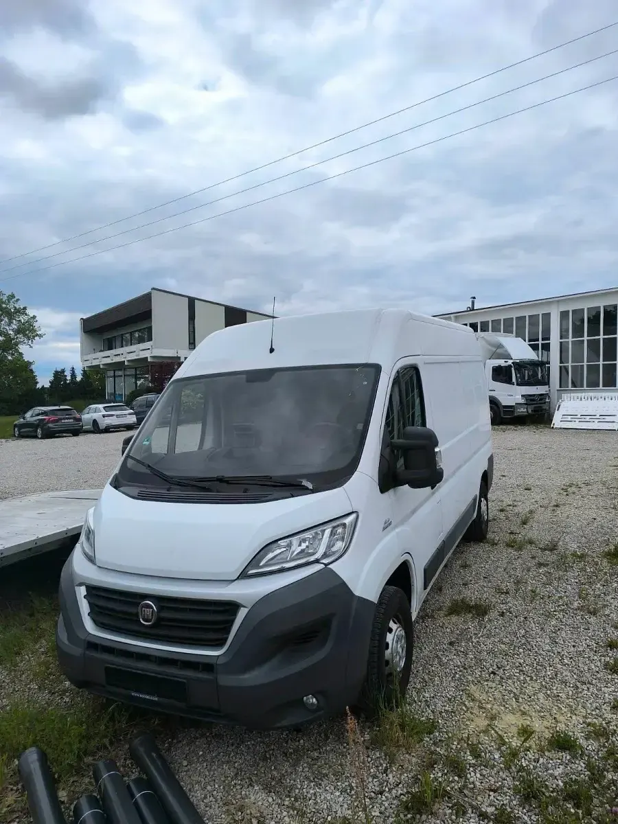 Gebraucht Fiat Ducato 130 PS (95 kW) 2016 Weiß Van