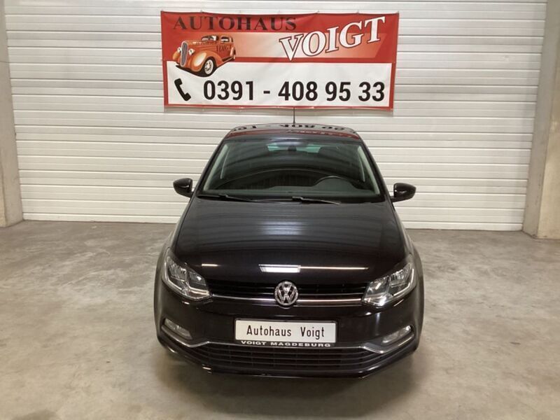 Gebraucht VW Polo LOUNGE 90 PS (66 kW) 2015 Schwarz Kleinwagen