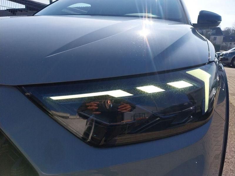 Gebraucht Audi A1 Ambiente 110 PS (80 kW) 2021 Pfeilgrau perleffekt SUV