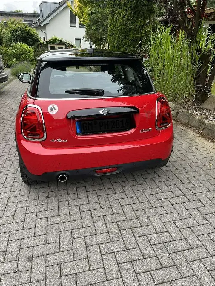 Gebraucht Mini Cooper Chili 136 PS (100 kW) 2019 Rot Kleinwagen