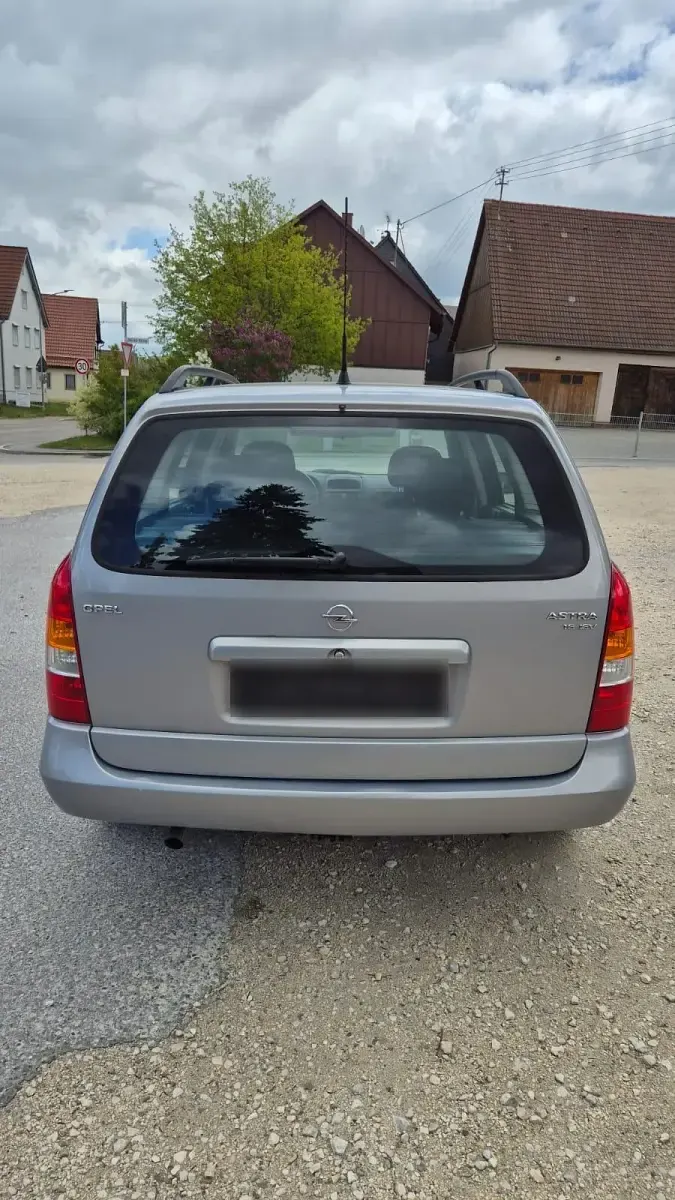 Usata Opel Astra 101 CV (74 kW) 2000 Station wagon