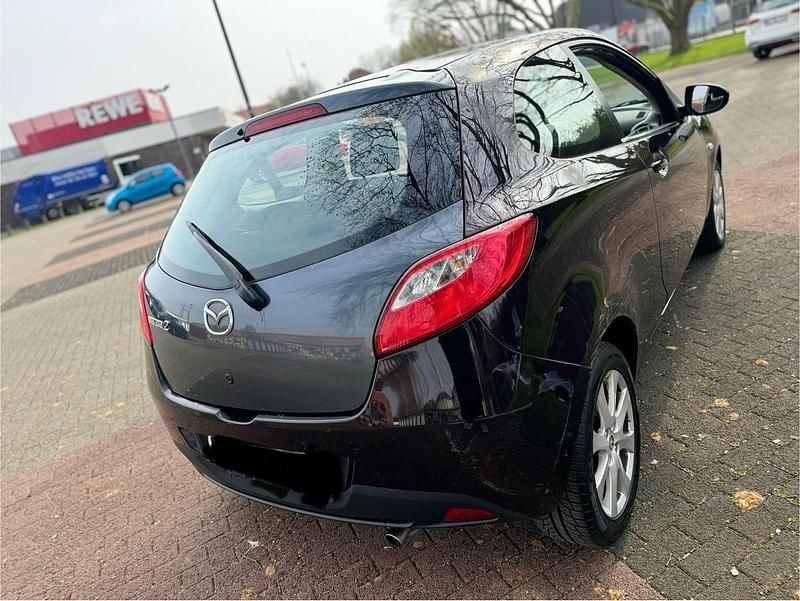 Gebraucht Mazda 2 75 PS (55 kW) 2009 Braun Kleinwagen