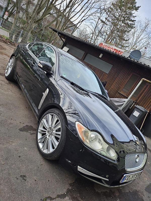 Schwarz Gebraucht 2008 Jaguar XF Limousine | 4.000 € - Bild 1/4