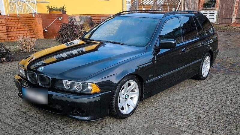 Gebraucht BMW 528 Basis 193 PS (141 kW) 1998 Schwarz Kombi