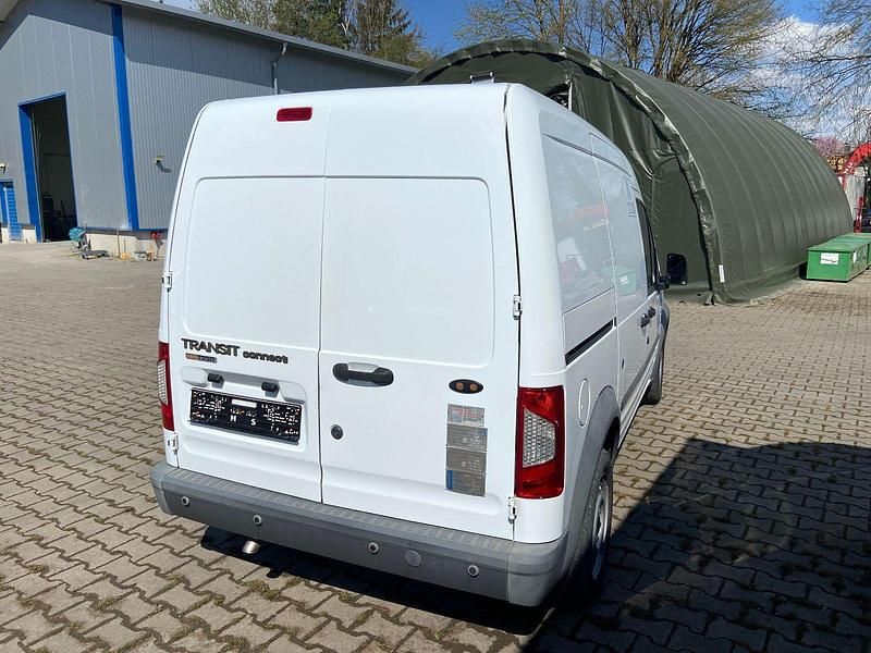 Usado Ford Transit 110 CV (80 kW) 2009 Blanco Familiar