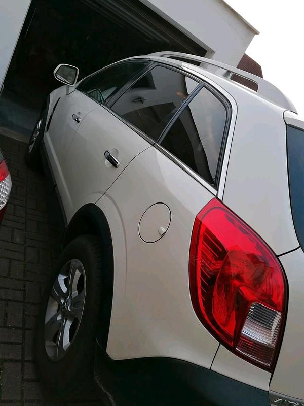 Gebraucht Opel Antara 163 PS (119 kW) 2012 Weiß SUV