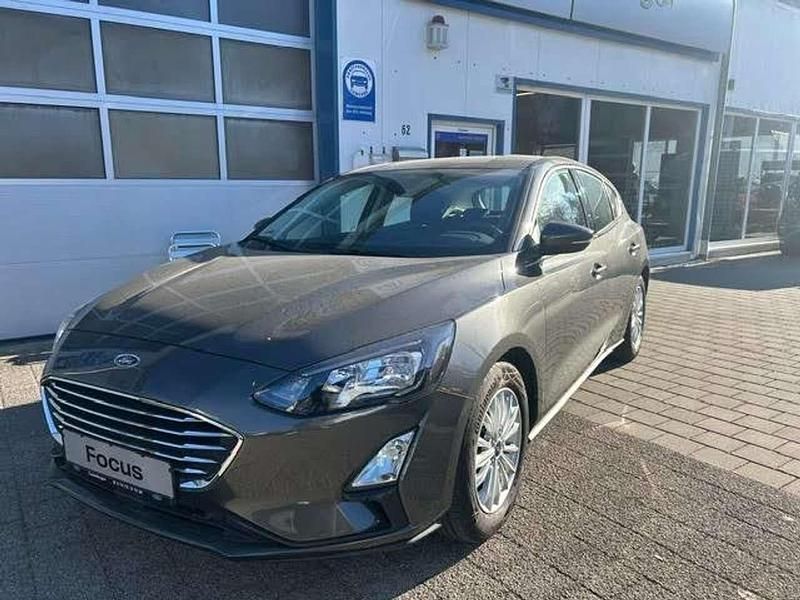 Gebraucht Ford Focus Titanium 150 PS (110 kW) 2020 Magneticgrau (metallic) Kleinwagen