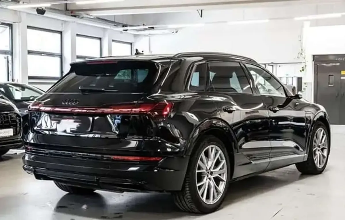 Gebraucht Audi e-tron Black Edition 230 kW (313 PS) 2020 SUV