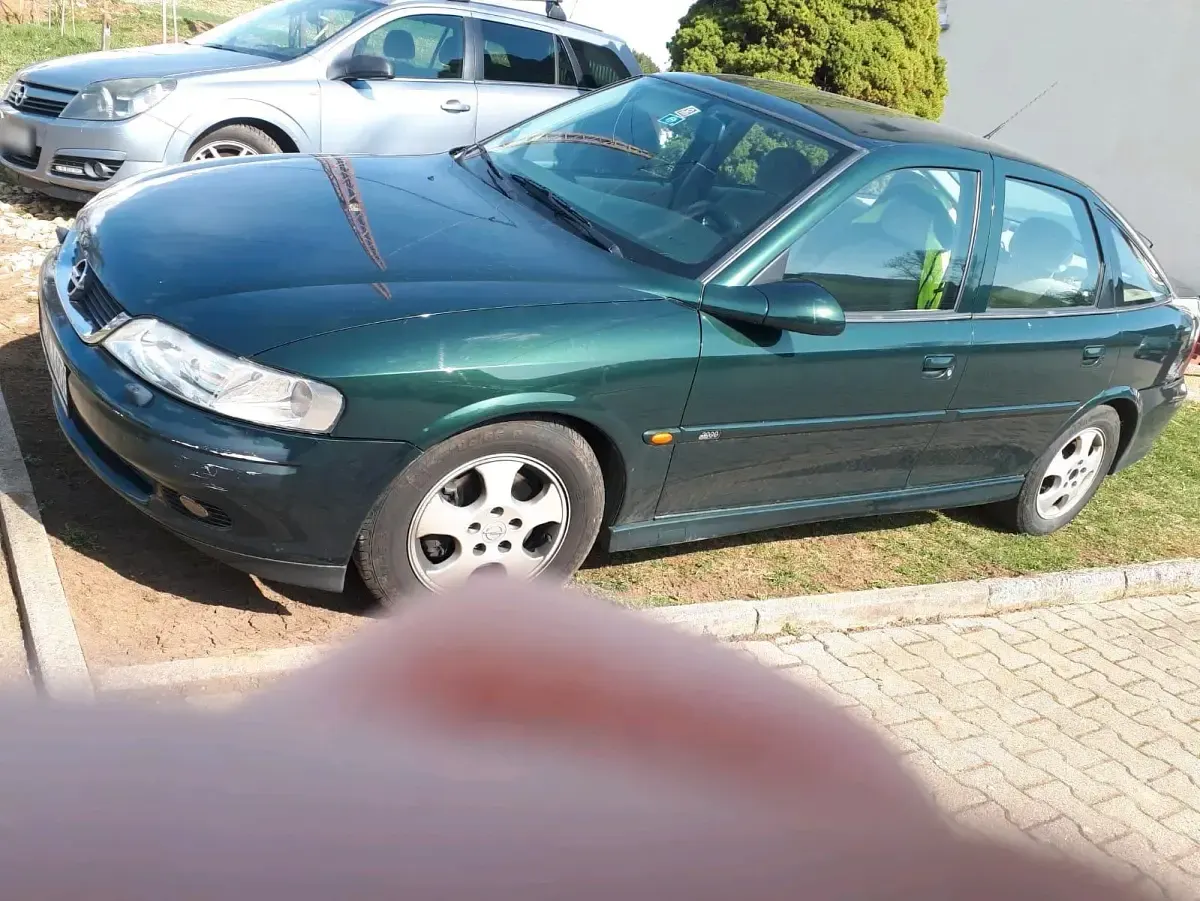 Gebraucht Opel Vectra 135 PS (99 kW) 2000 Grün Limousine