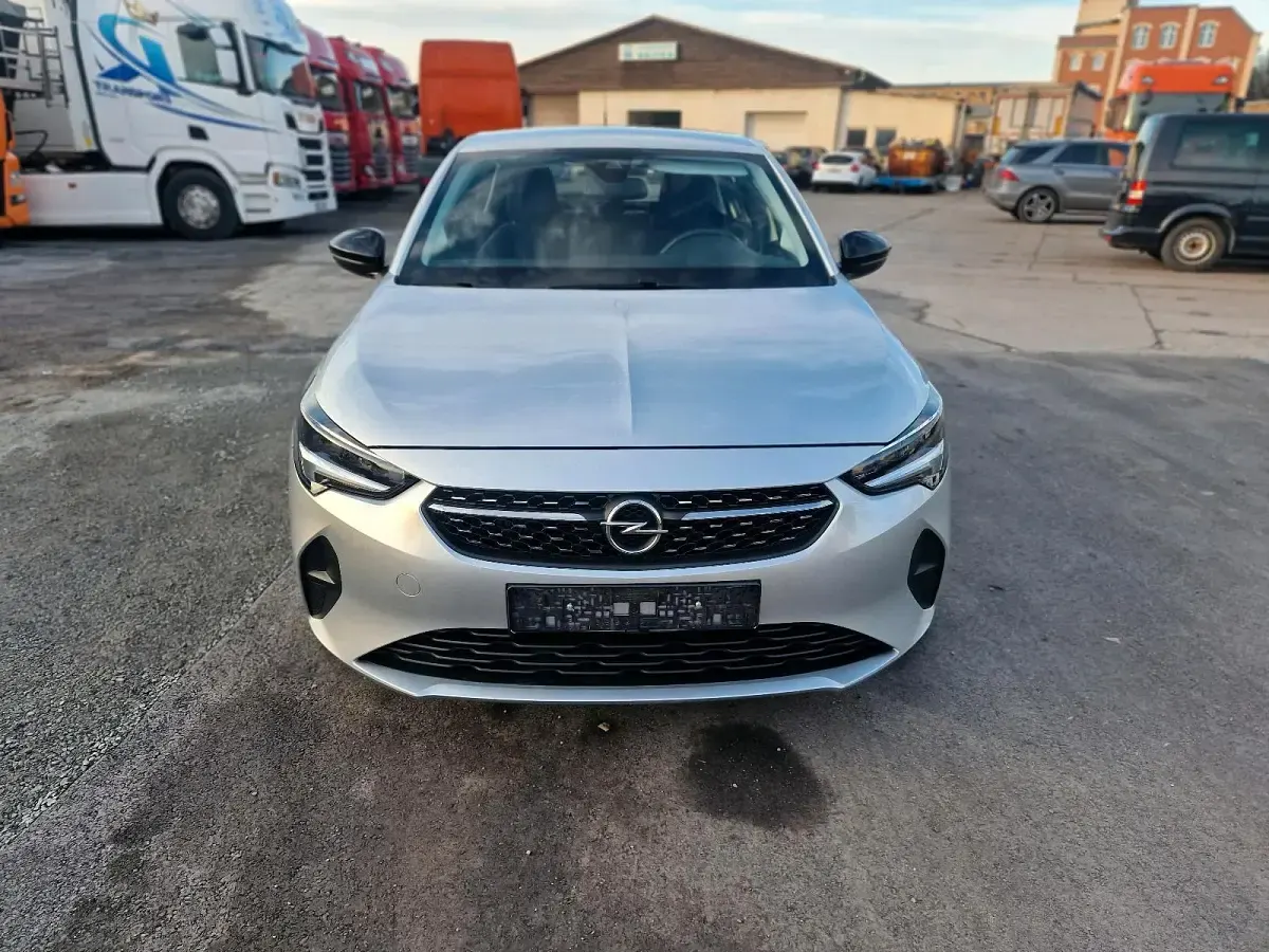 Gebraucht Opel Corsa 102 PS (75 kW) 2022 Silber Kleinwagen