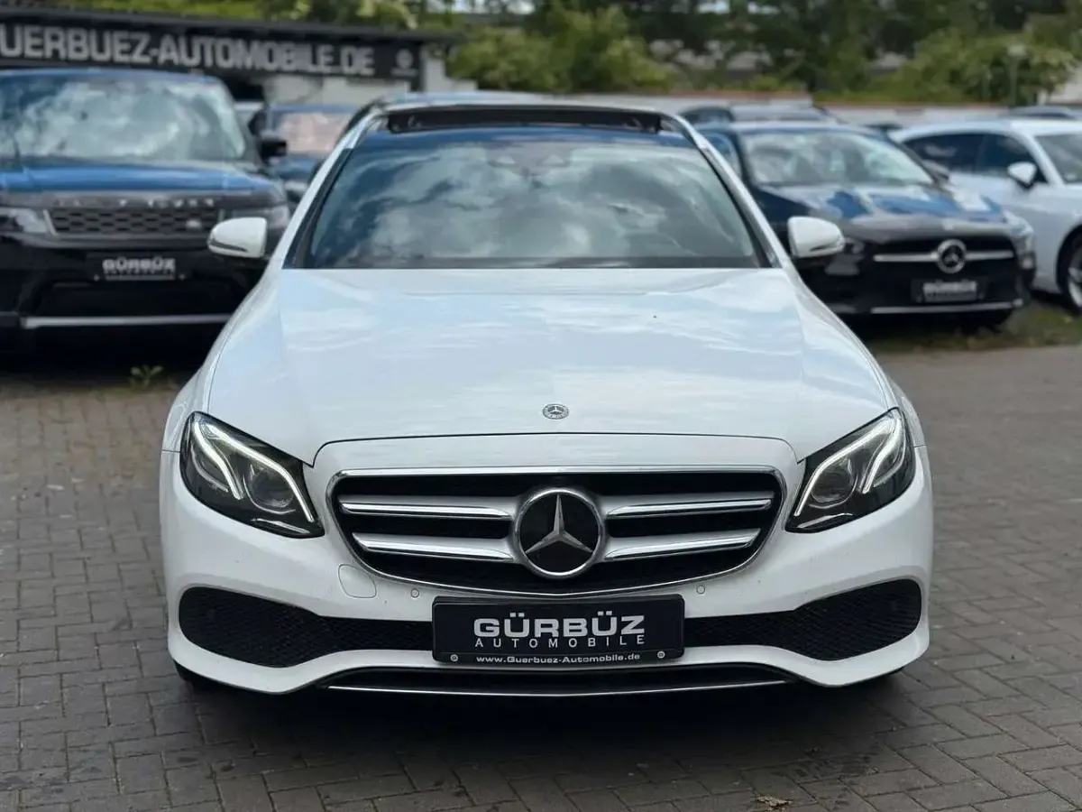 Gebraucht Mercedes E400 340 PS (250 kW) 2018 Polarweiss Kombi