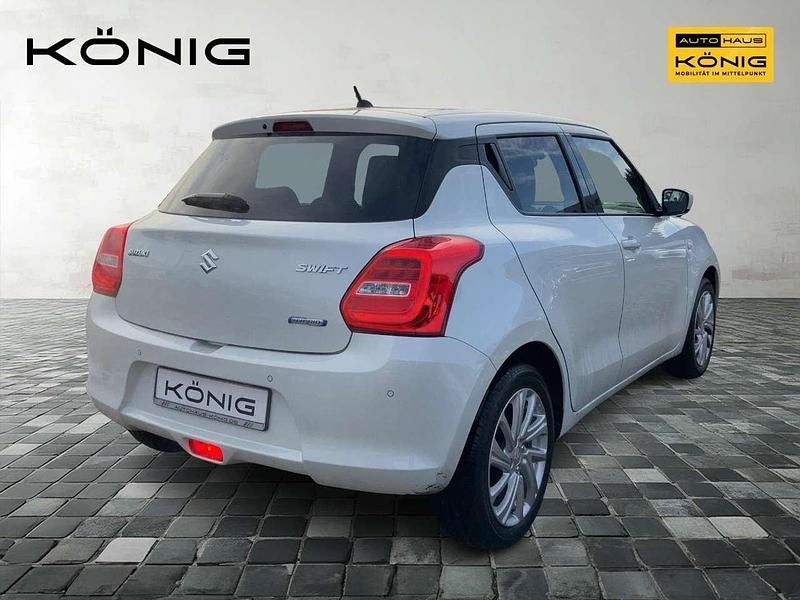 Gebraucht Suzuki Swift Comfort 2023 Weiß Kleinwagen