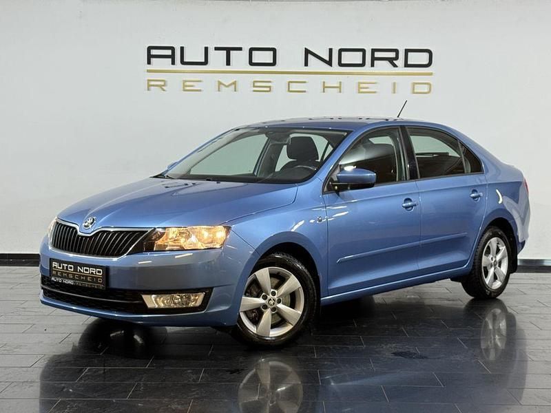 Blau Gebraucht 2015 Skoda Rapid Limousine | 11.990 € (Fairer Preis) - Bild 1/4