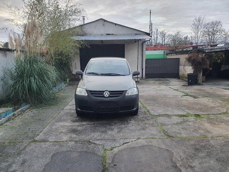 Grün Gebraucht 2007 VW Fox Kleinwagen | 499 € (Superpreis) - Bild 1/4