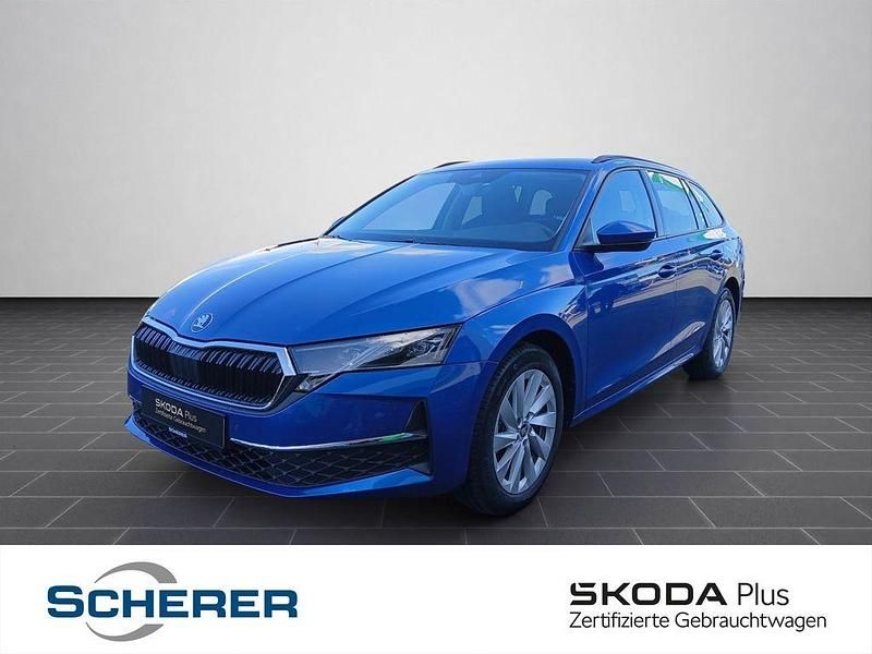 Raceblau metallic Gebraucht 2025 Skoda Octavia Selection Kombi | 29.500 € (Superpreis) - Bild 1/4
