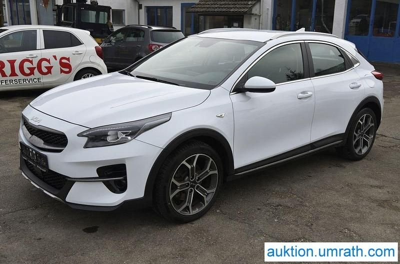 Gebraucht Kia XCeed 160 PS (117 kW) 2022 Weiß SUV