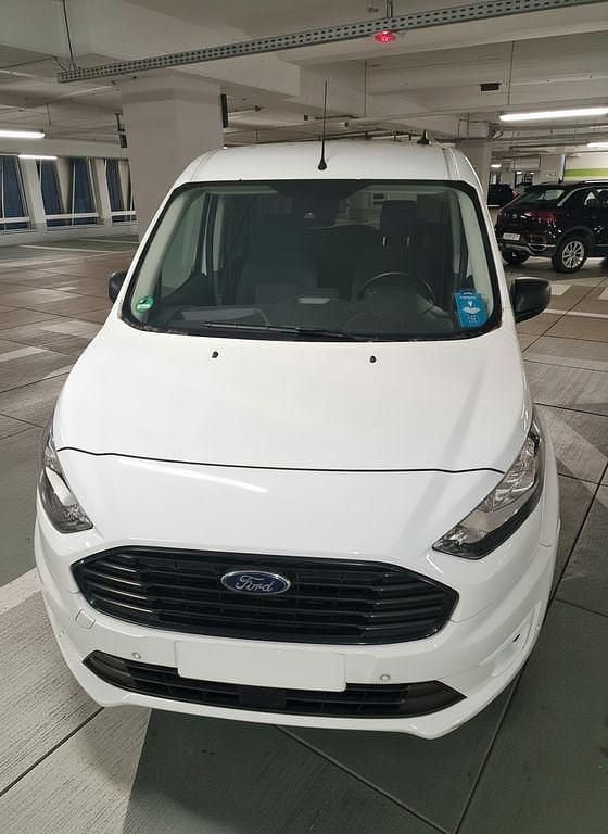Gebraucht Ford Tourneo Trend 101 PS (74 kW) 2021 Weiß Van / Kleinbus