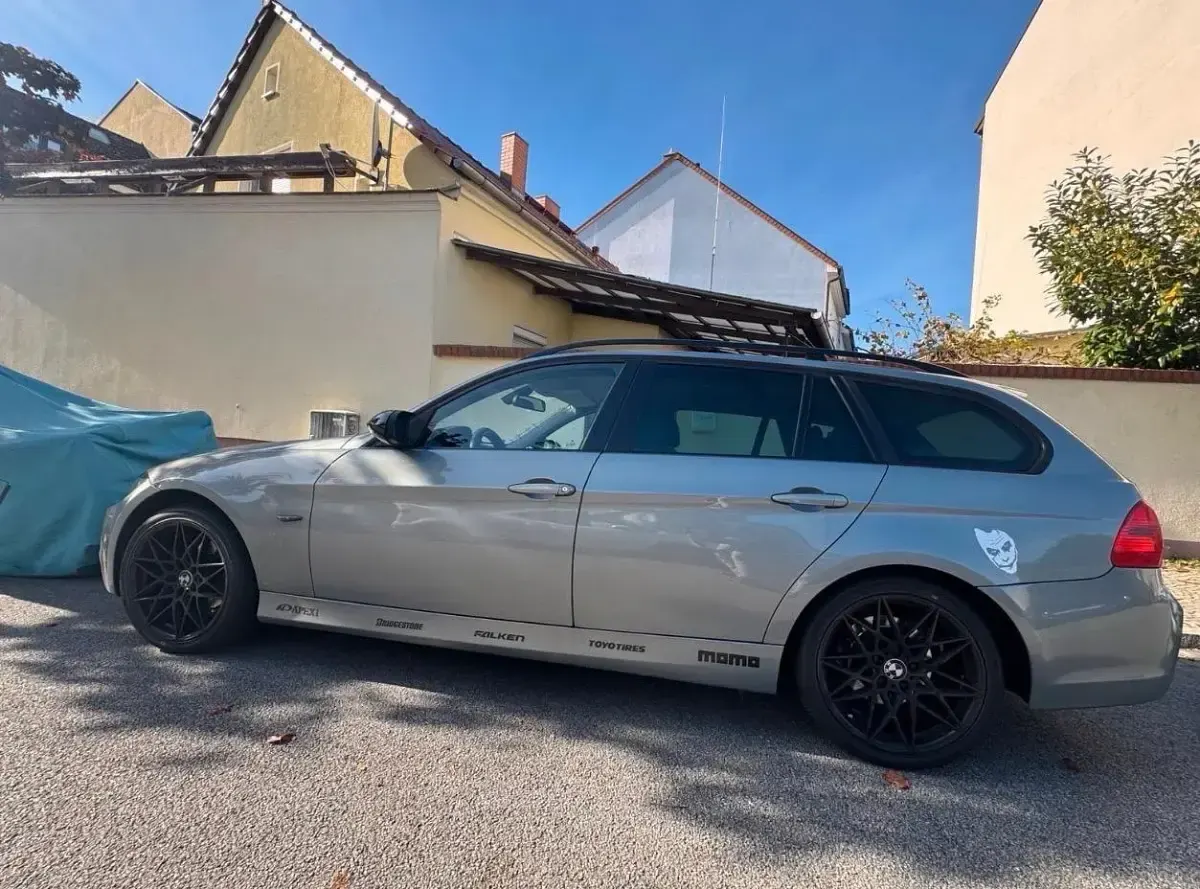 Gebraucht BMW 318 M Sport 129 PS (94 kW) 2006 Grau Kombi