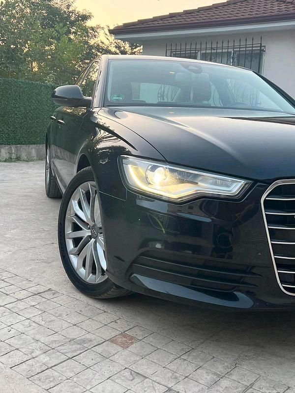 Schwarz Gebraucht 2014 Audi A6 Limousine | 18.000 € (Etwas zu teuer) - Bild 1/4