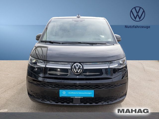 Gebraucht VW T7 Life 150 PS (110 kW) 2023 Deep black perleffekt Van
