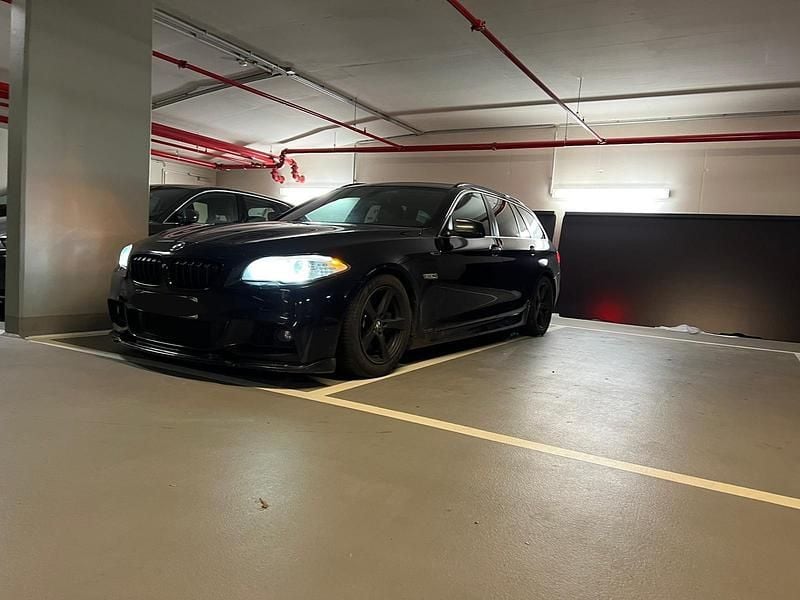 Gebraucht BMW 535 M Sport 299 PS (219 kW) 2011 Schwarz Kombi