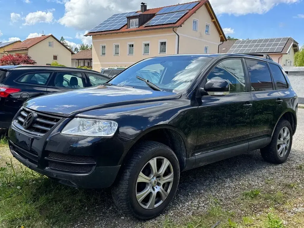 Gebraucht VW Touareg 224 PS (164 kW) 2005 Black magic perleffekt SUV