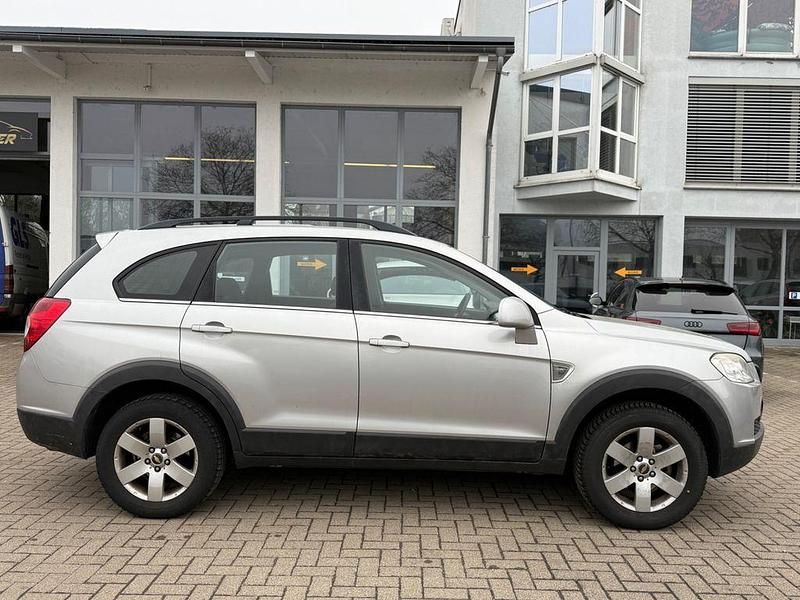 Gebraucht Chevrolet Captiva LS 136 PS (100 kW) 2006 Silber SUV