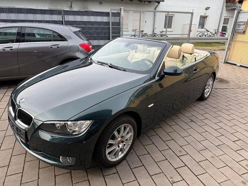 Grün Gebraucht 2007 BMW 320 Cabriolet Cabrio | 10.000 € (Guter Preis) - Bild 1/4