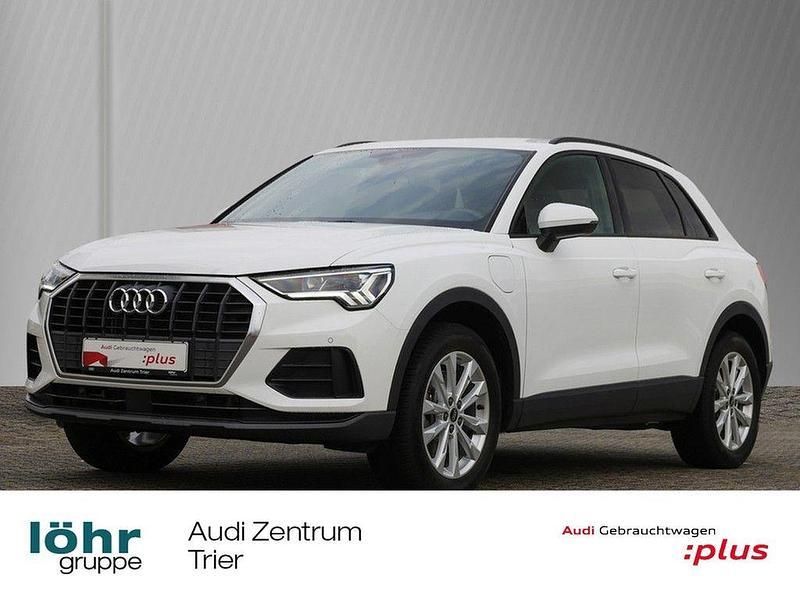 Weiß Gebraucht 2022 Audi Q3 S-Line SUV | 31.980 € (Guter Preis) - Bild 1/4