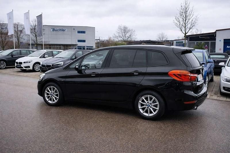 Gebraucht BMW 218 Advantage 136 PS (100 kW) 2017 Schwarz Kombi