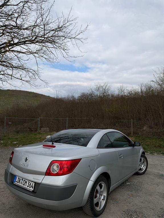 Gebraucht Renault Mégane Cabriolet Exception 135 PS (99 kW) 2008 Silber Cabrio