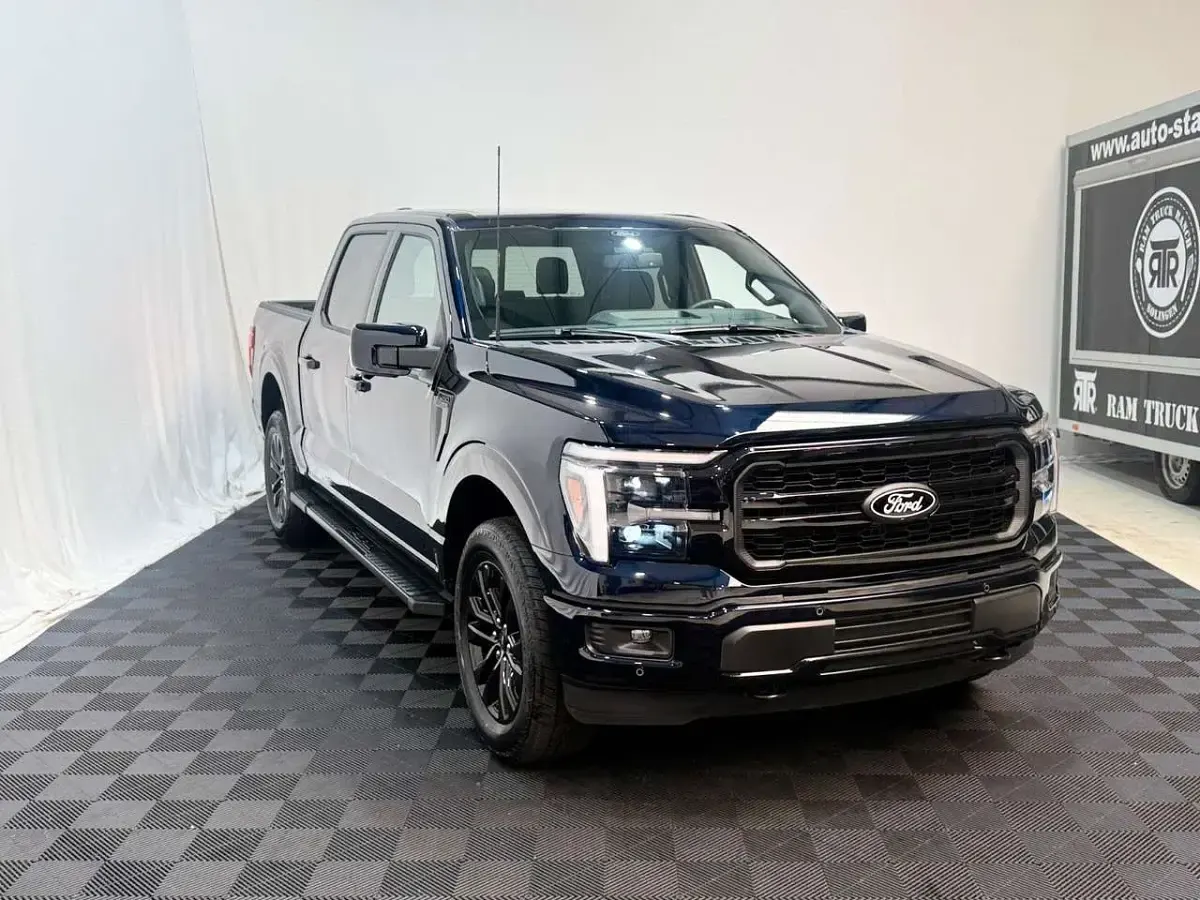 Neu Ford V8 Lariat 405 PS (297 kW) 2026 Animatter blue SUV