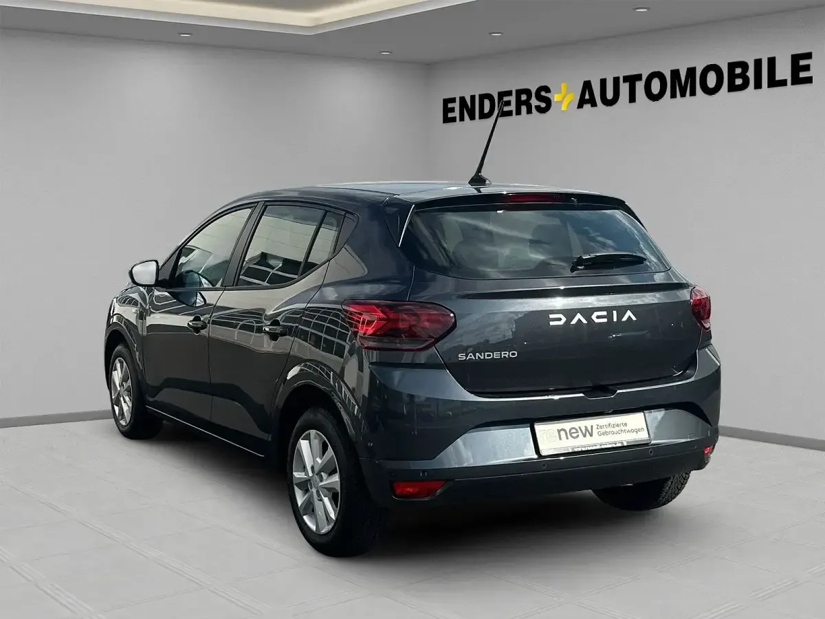 Gebraucht Dacia Sandero Expression 91 PS (66 kW) 2023 Grau Kleinwagen