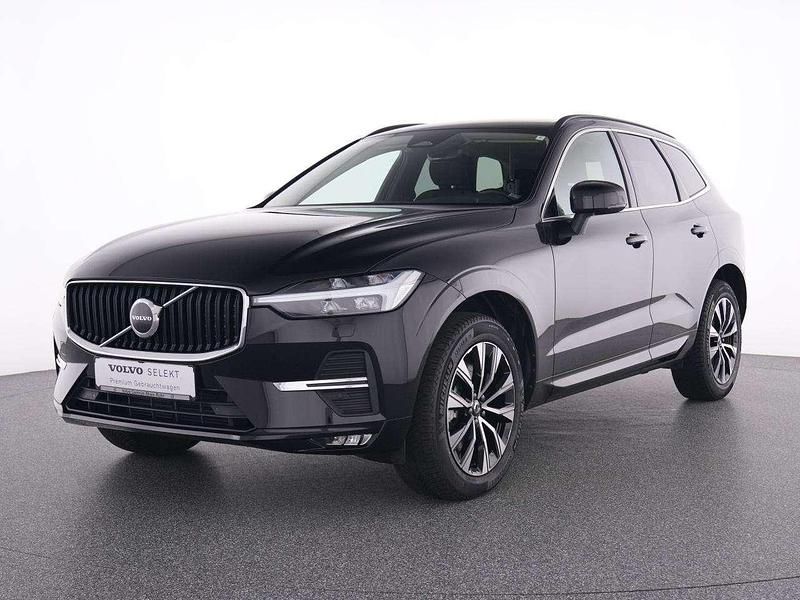 Gebraucht Volvo XC60 Core 197 PS (144 kW) 2023 Schwarz onyx black / metallic SUV