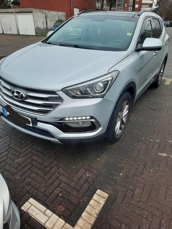 Silber Gebraucht 2018 Hyundai Santa Fe SUV | 18.500 € (Guter Preis) - Bild 1/4
