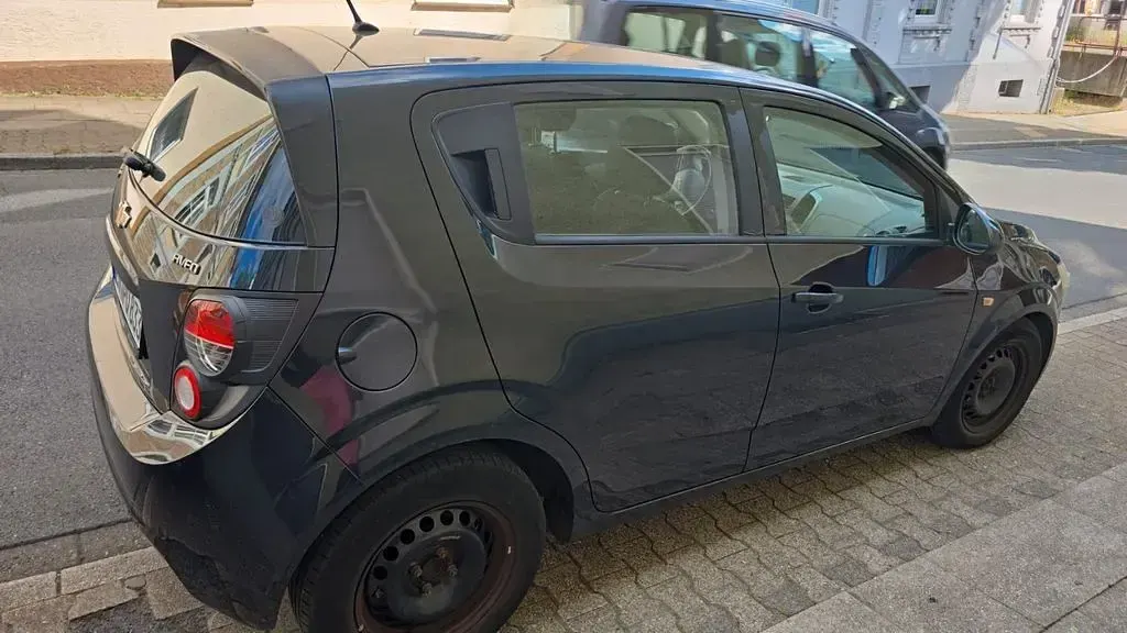 Gebraucht Chevrolet Aveo LT 86 PS (63 kW) 2011 Blau Limousine