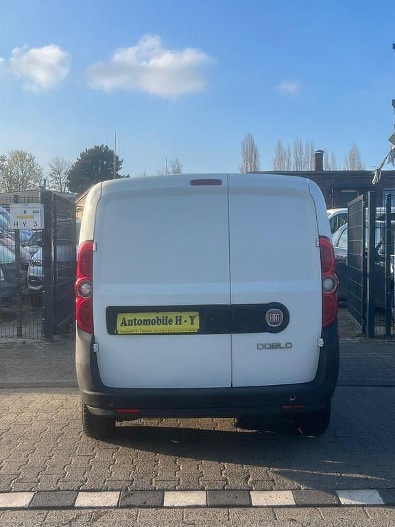 Gebraucht Fiat Doblò 90 PS (66 kW) 2011 Weiß Van / Kleinbus