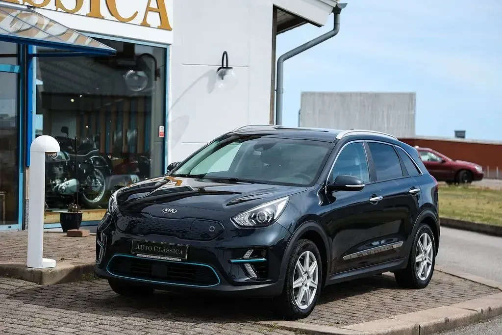 Gebraucht Kia Niro Advance 150 kW (204 PS) 2021 Blau SUV