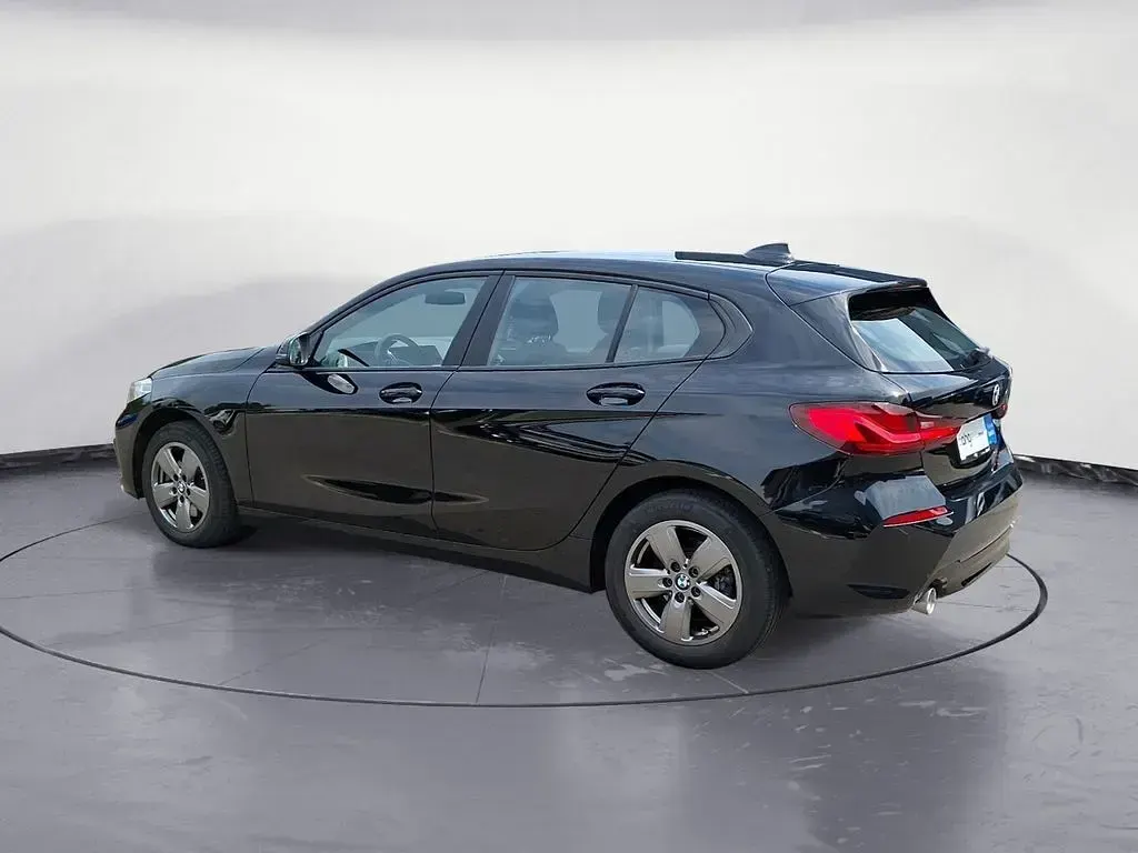 Gebraucht BMW 116 Advantage 109 PS (80 kW) 2023 Schwarz Kleinwagen