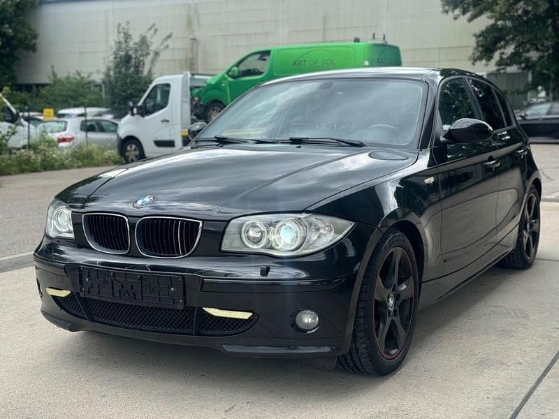 Schwarz Gebraucht 2005 BMW 118 Sport Line Kleinwagen | 1.999 € (Superpreis) - Bild 1/4