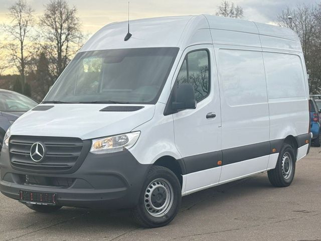 Weiss Neu 2024 Mercedes Sprinter Van | 49.979 € - Bild 1/4